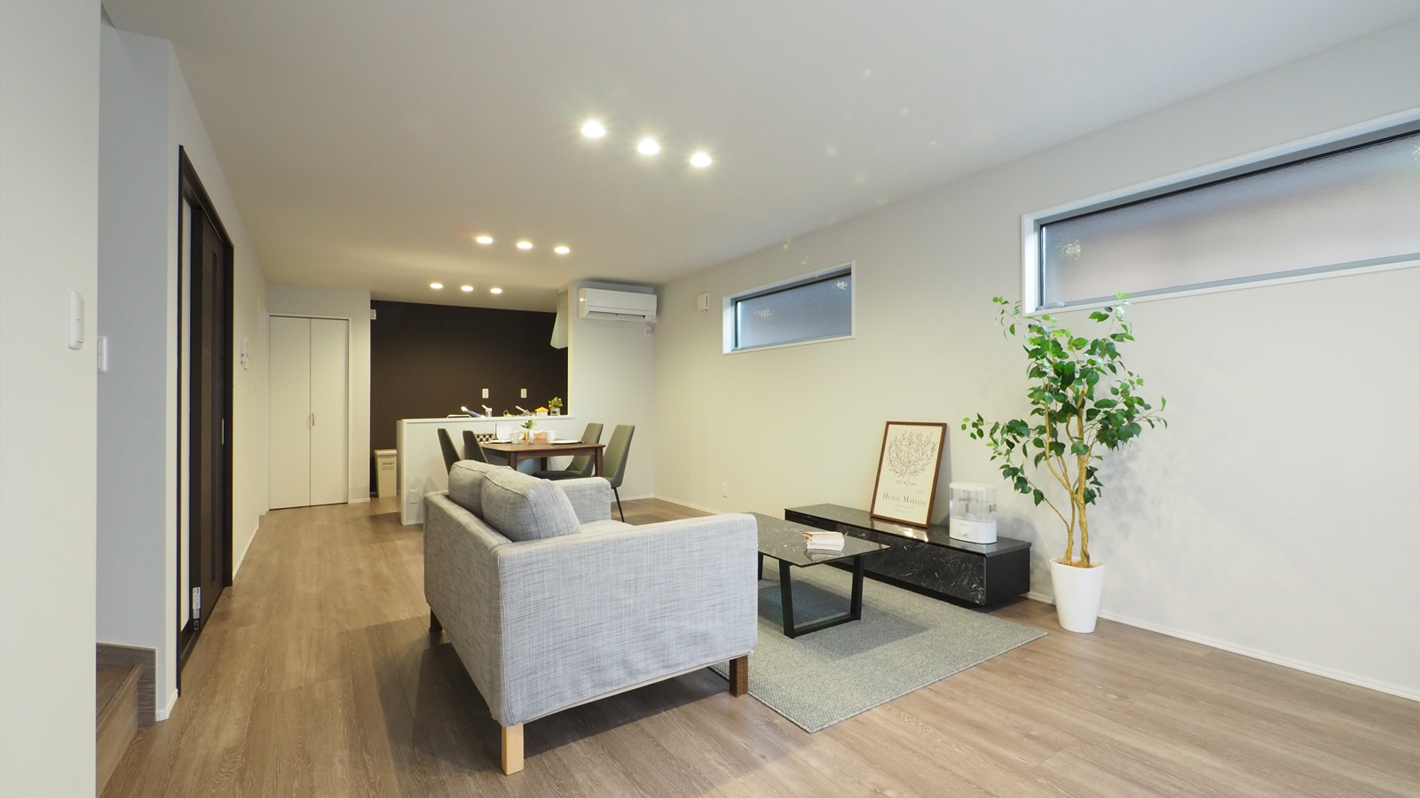 長岡市花園モデルハウスLDK